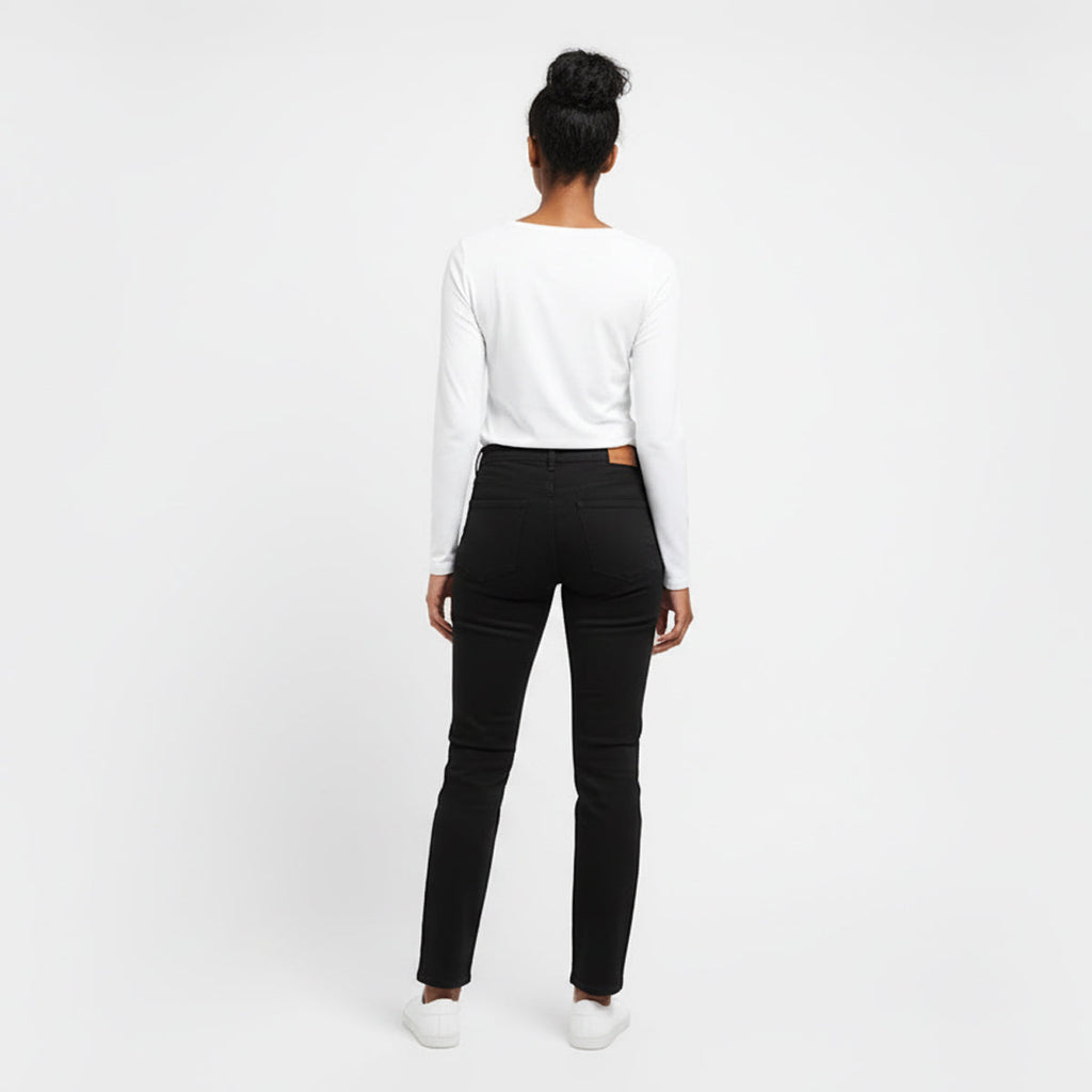 Drew White Long Sleeve Crew Auragen