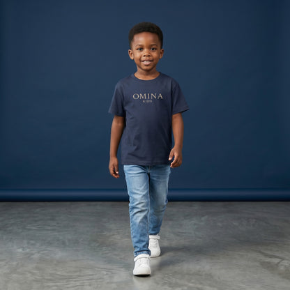 Omina Kids navy blue t-shirt with subtle beige Omina Kids logo on chest. Relaxed fit, short sleeves, crew neck.
