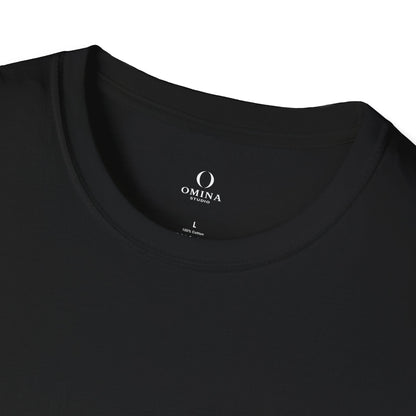 Omina minimalist black t-shirt in soft ring-spun cotton with a ribbed collar and printed inner neck label.