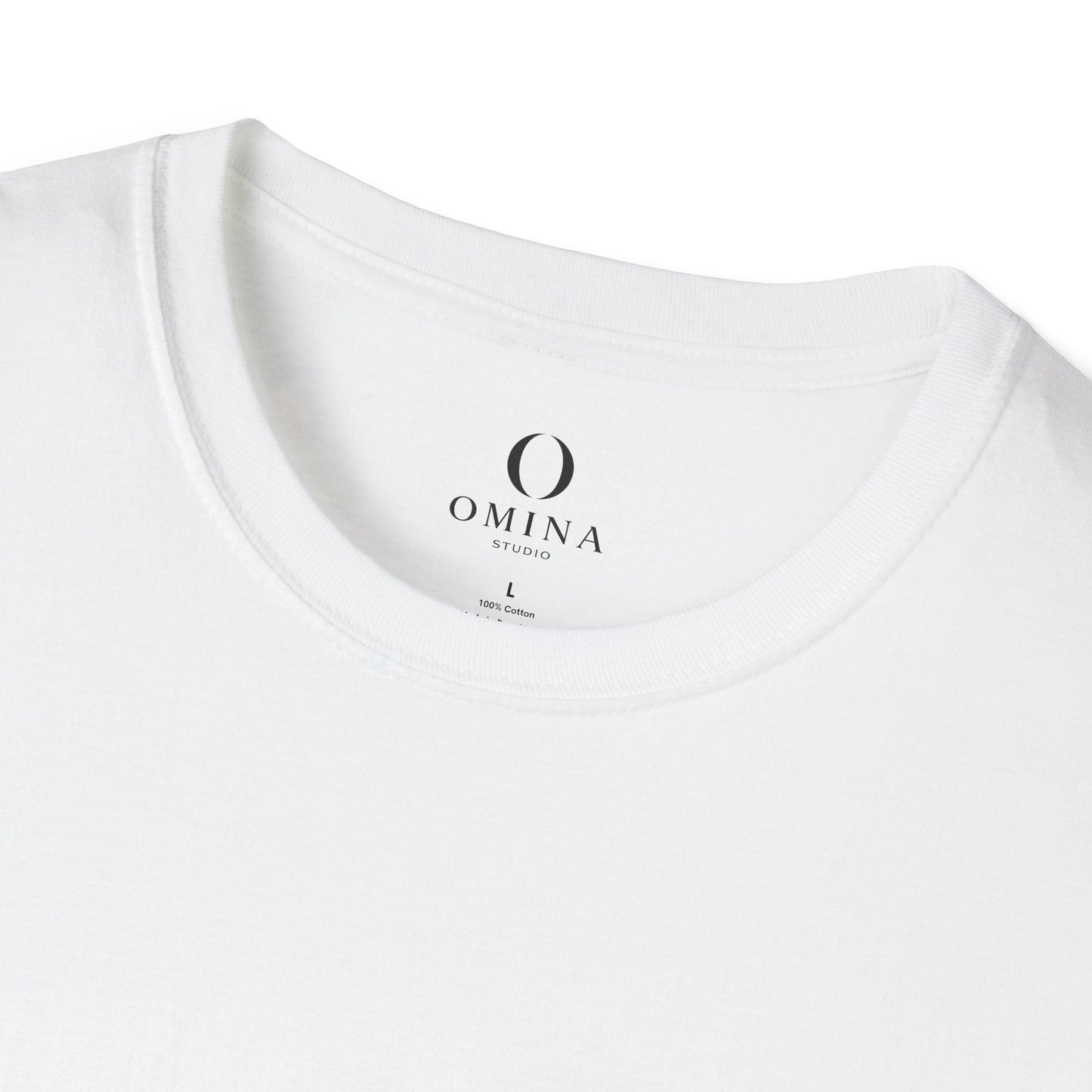 Omina white cotton t-shirt with ribbed collar and minimalist interior brand logo print