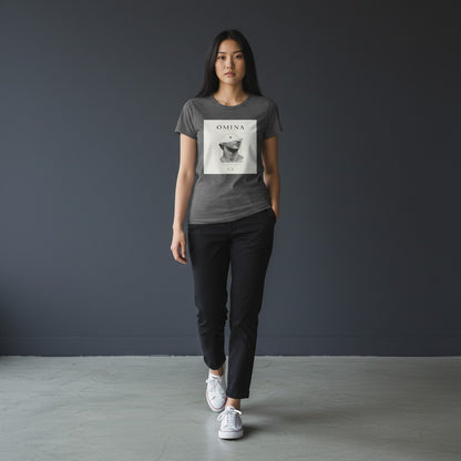 OMINA Studio dark grey cotton t-shirt with a graphic print of a classical half-bust statue.